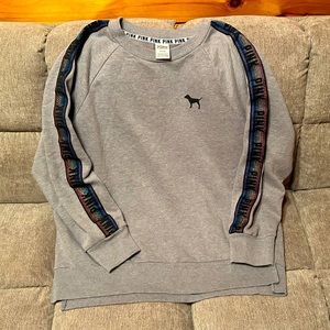PINK Victoria’s Secret Swearshirt